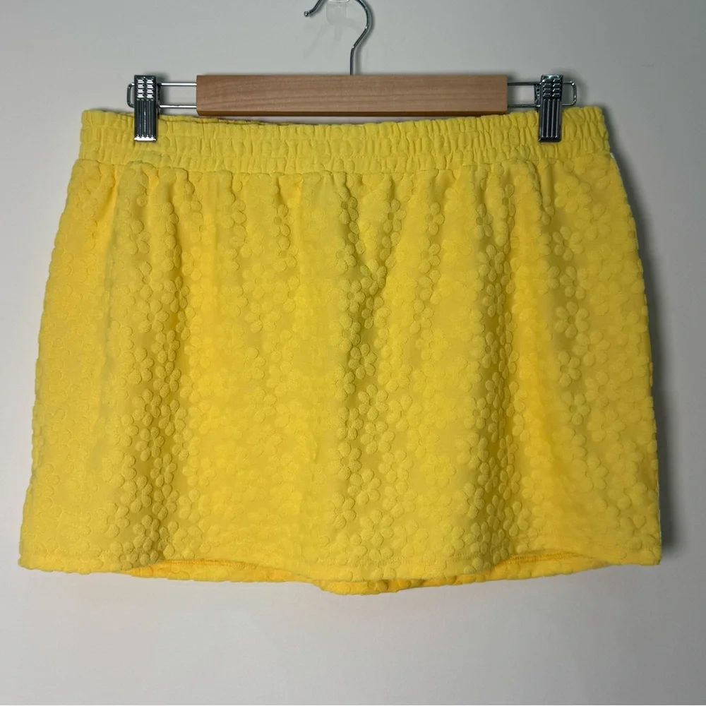 NWT Dippin’ Daisys Yellow Textured Floral Skirt Size L - Picture 4 of 6